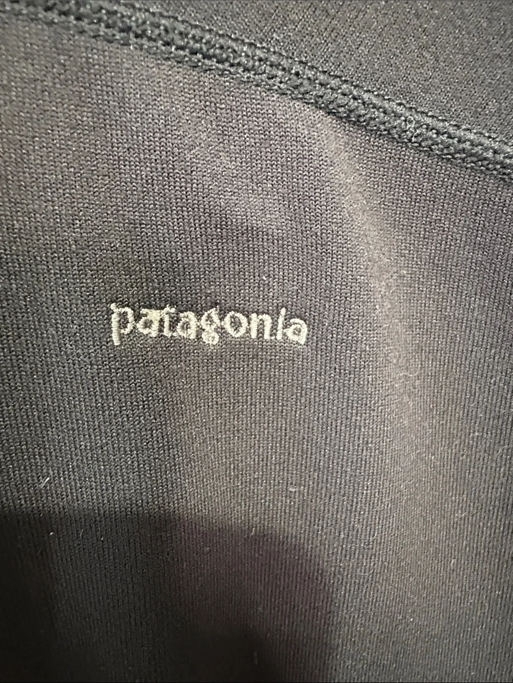 Vintage PATAGONIA Men's Black 1/2 Zip-Up Fleece Pullover. Large